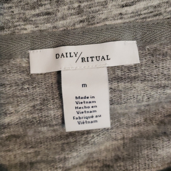 Daily Ritual Gray Soft Terry Dress - Picture 4 of 6